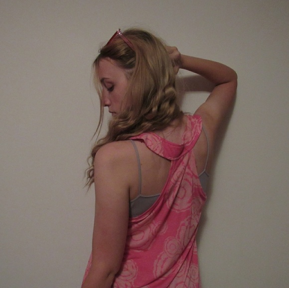 Pink Patterned Top - Picture 6 of 6